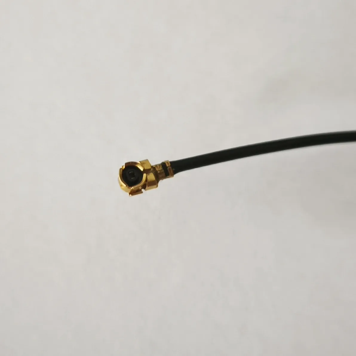 Tri-Band PCB Antenne Bild 2 anzeigen